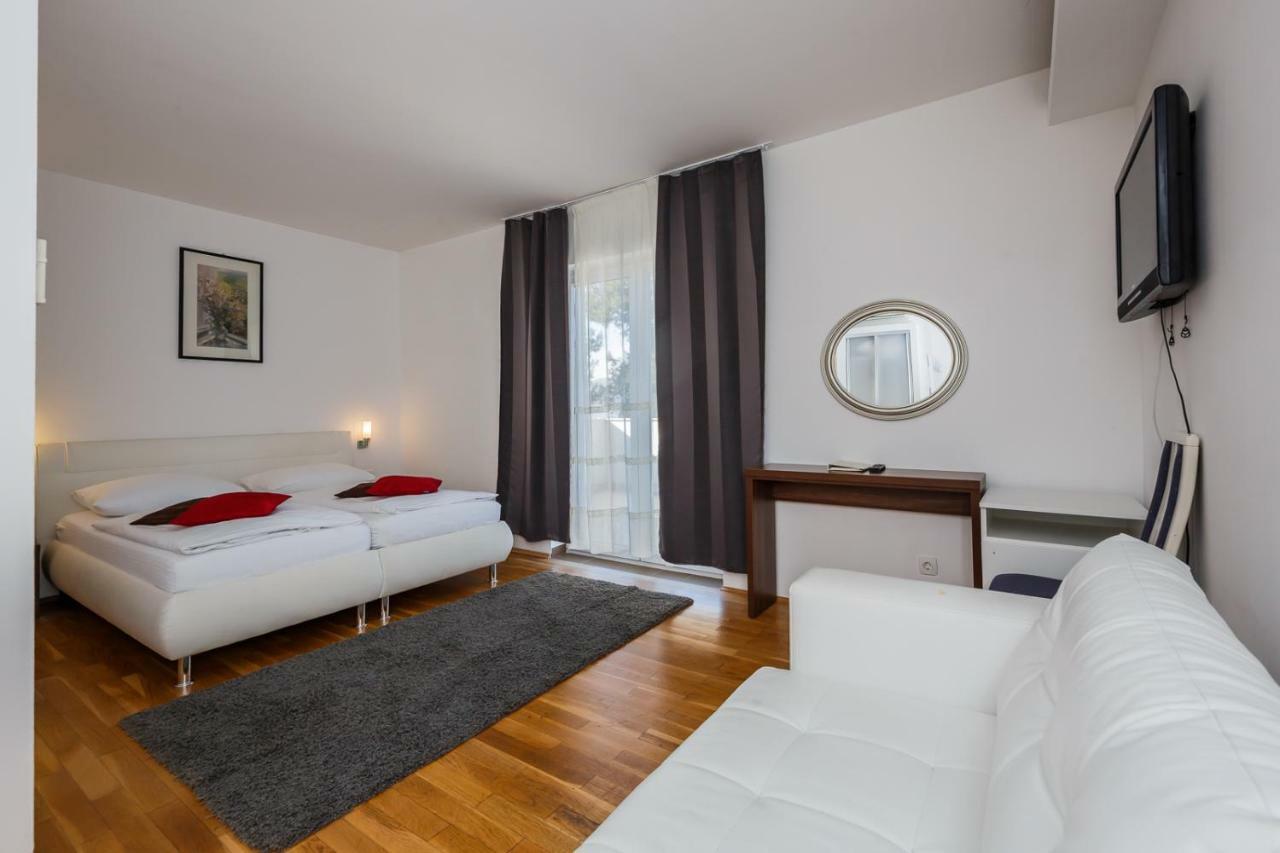 Villa Sveti Kriz Trogir Eksteriør billede